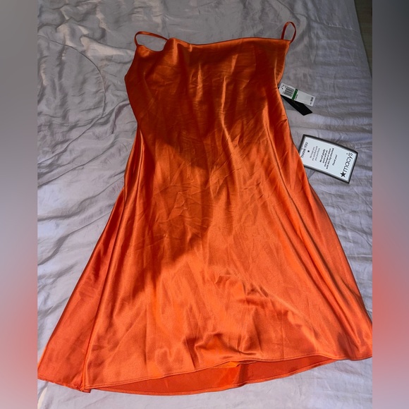 NWT Macys burnt orange flowy dress - Picture 1 of 3